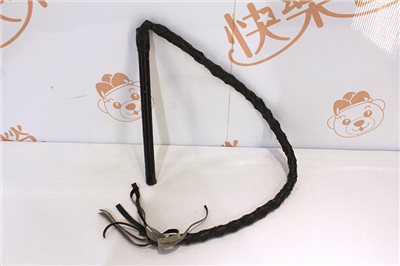 皮鞭